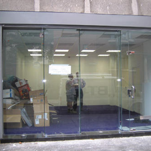 shop front door repair Menlo Park